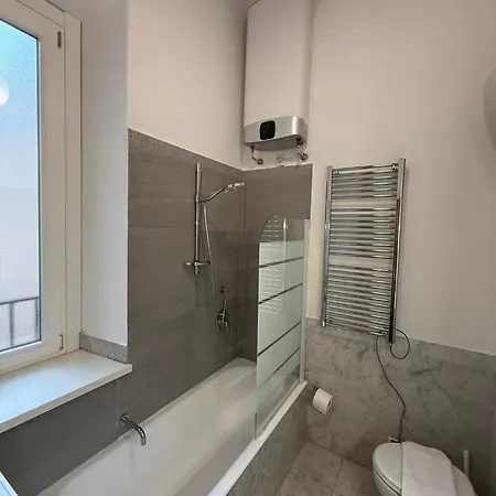Pandy Suite-3